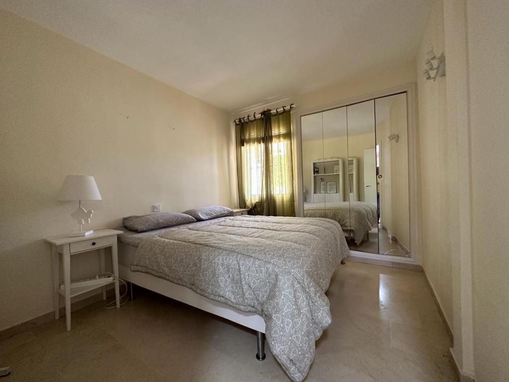 The Golden House, Calahonda Golf Apartment Sitio de Calahonda Exterior foto